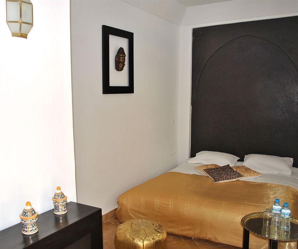 Dar Crystal Hotel มาร์ราเกช ภายนอก รูปภาพ
